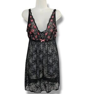 Cacique Babydoll Chemise 14/16 Black Lace Pink Floral Lace Up Nightie Boudoir